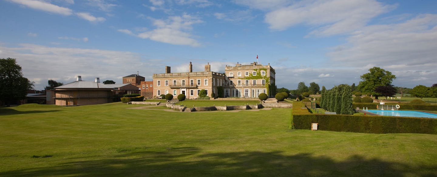 Queen Margaret's School grounds